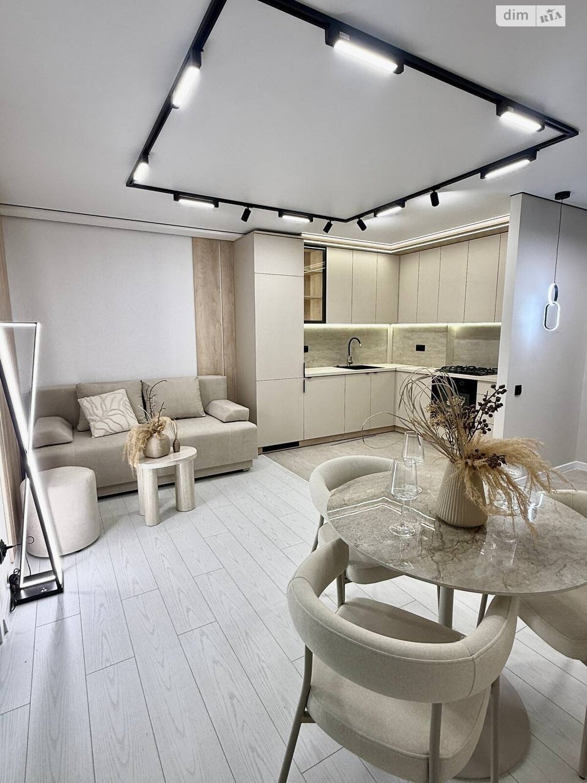 Продаж двокімнатної квартири в Тернополі, на вул. Смакули, район Північний фото 1 Продаж двокімнатної квартири в Тернополі, на вул. Смакули, район Північний фото 1