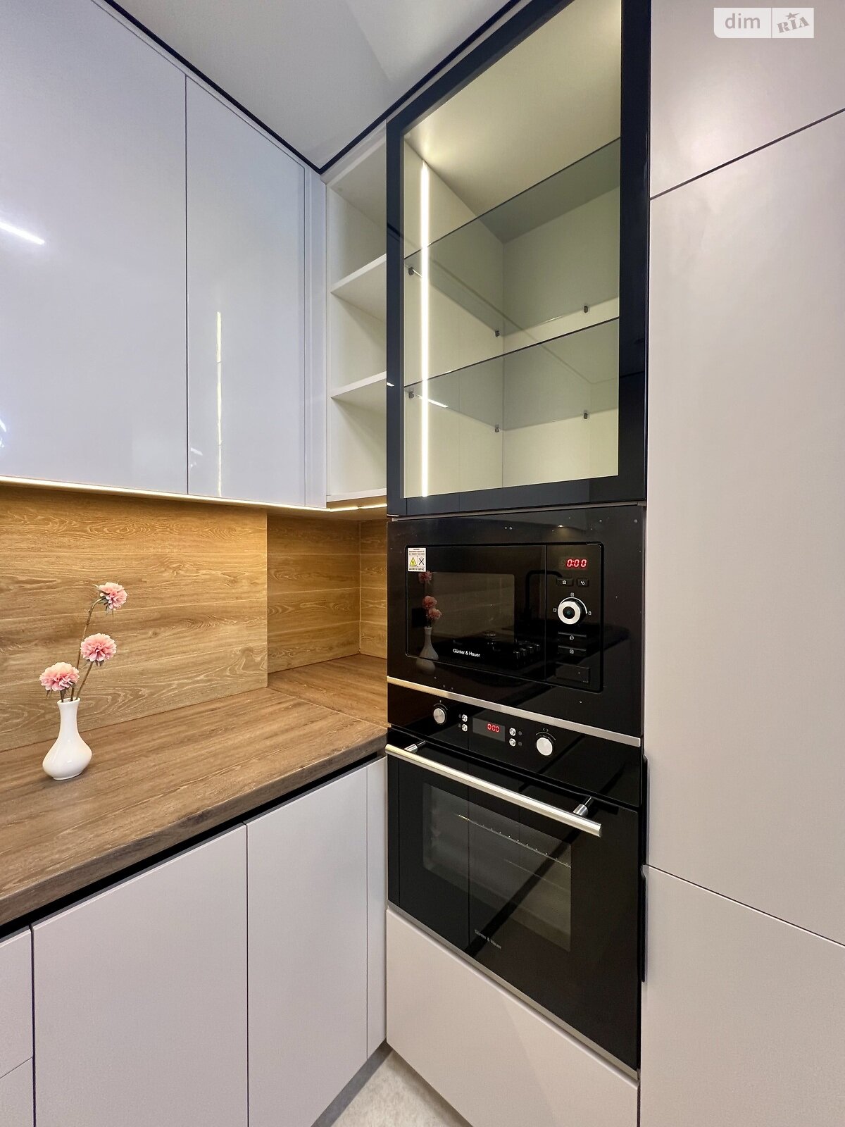 Продажа двухкомнатной квартиры в Тернополе, на ул. Смакулы 8, район Северный фото 1 Продажа двухкомнатной квартиры в Тернополе, на ул. Смакулы 8, район Северный фото 1