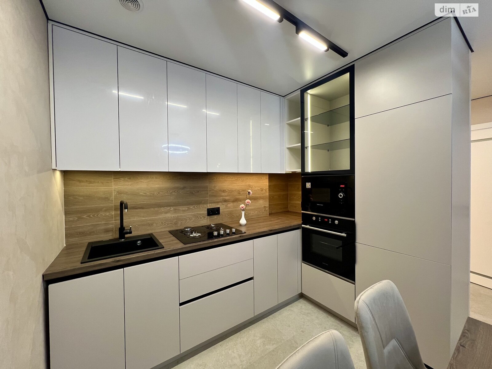 Продажа двухкомнатной квартиры в Тернополе, на ул. Смакулы 8, район Северный фото 1 Продажа двухкомнатной квартиры в Тернополе, на ул. Смакулы 8, район Северный фото 1