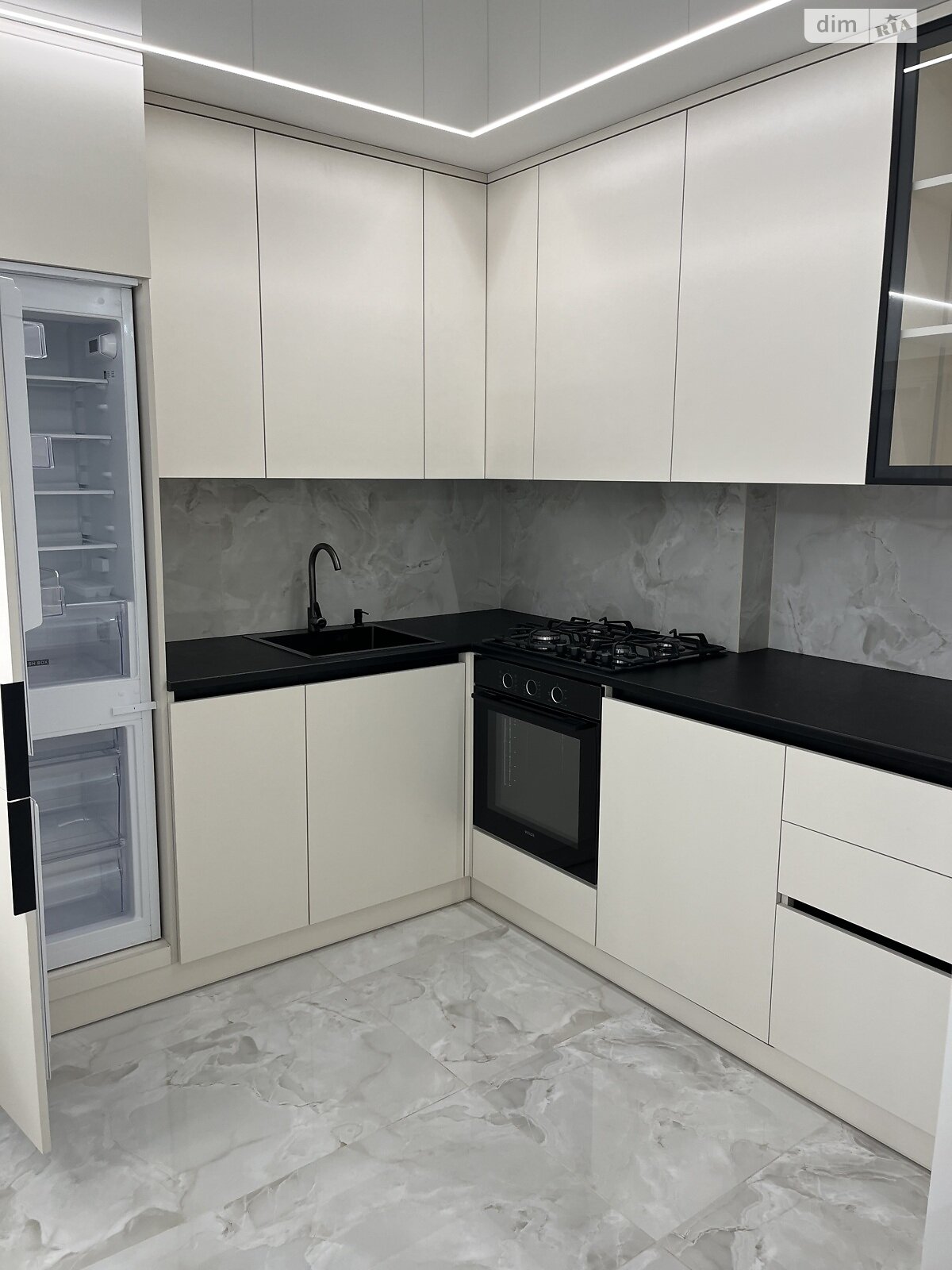 Продаж двокімнатної квартири в Тернополі, на вул. Смакули 8, район Північний фото 1 Продаж двокімнатної квартири в Тернополі, на вул. Смакули 8, район Північний фото 1