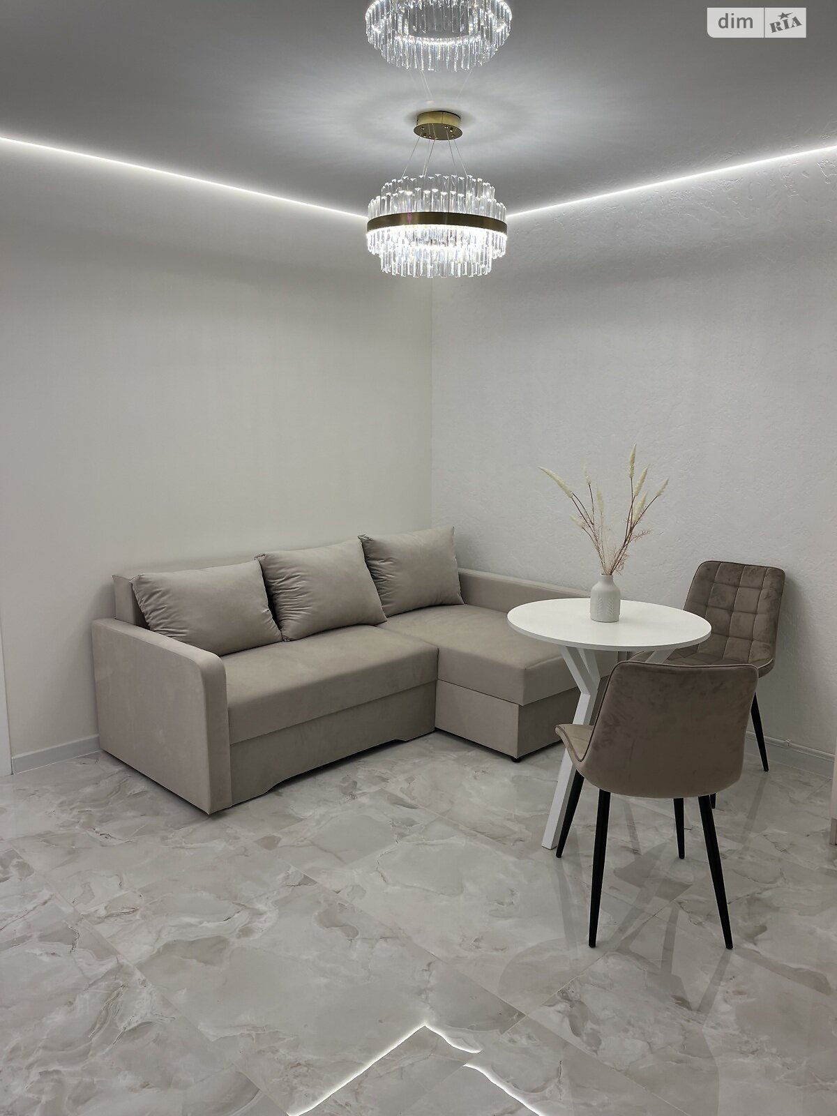 Продаж двокімнатної квартири в Тернополі, на вул. Смакули 8, район Північний фото 1 Продаж двокімнатної квартири в Тернополі, на вул. Смакули 8, район Північний фото 1