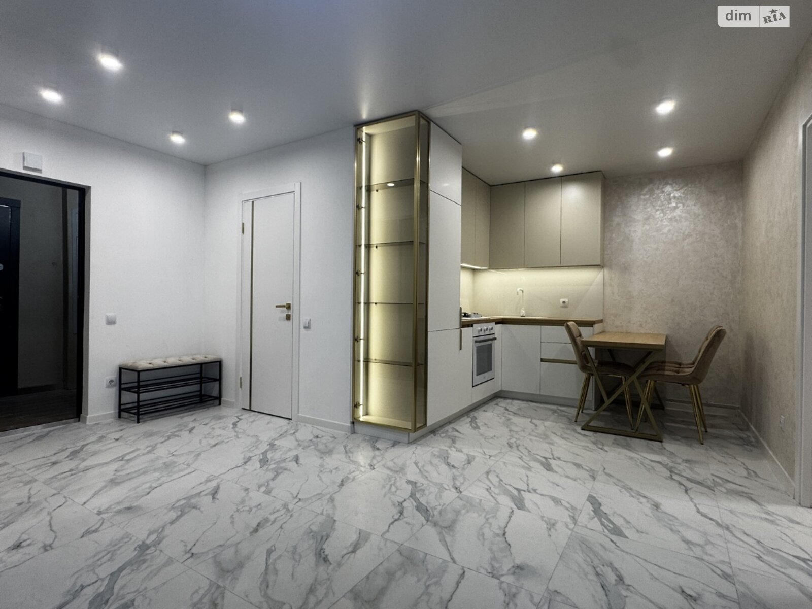 Продажа трехкомнатной квартиры в Тернополе, на ул. Смакулы 7, район Северный фото 1 Продажа трехкомнатной квартиры в Тернополе, на ул. Смакулы 7, район Северный фото 1