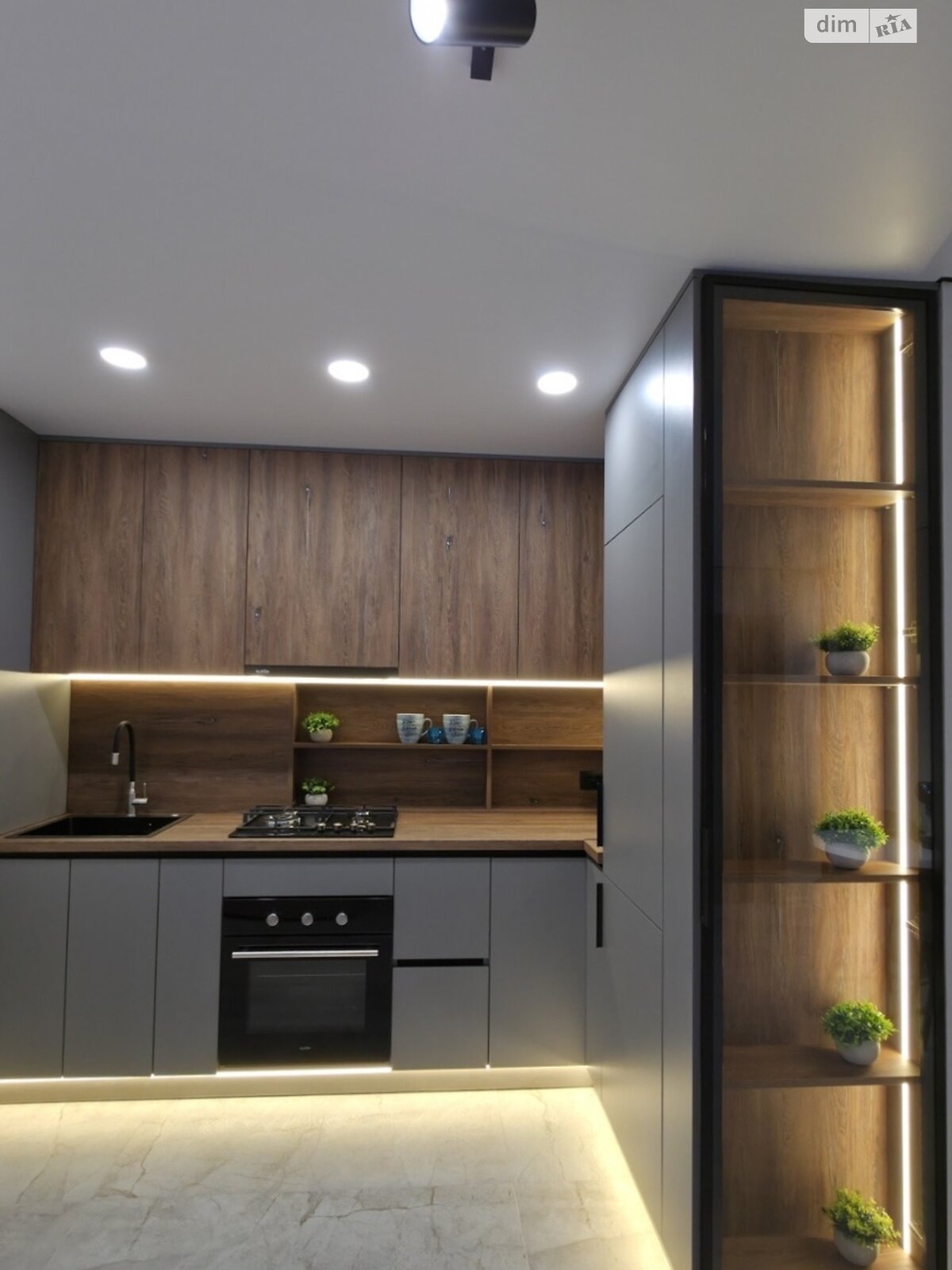 Продажа двухкомнатной квартиры в Тернополе, на ул. Смакулы 8, район Северный фото 1 Продажа двухкомнатной квартиры в Тернополе, на ул. Смакулы 8, район Северный фото 1