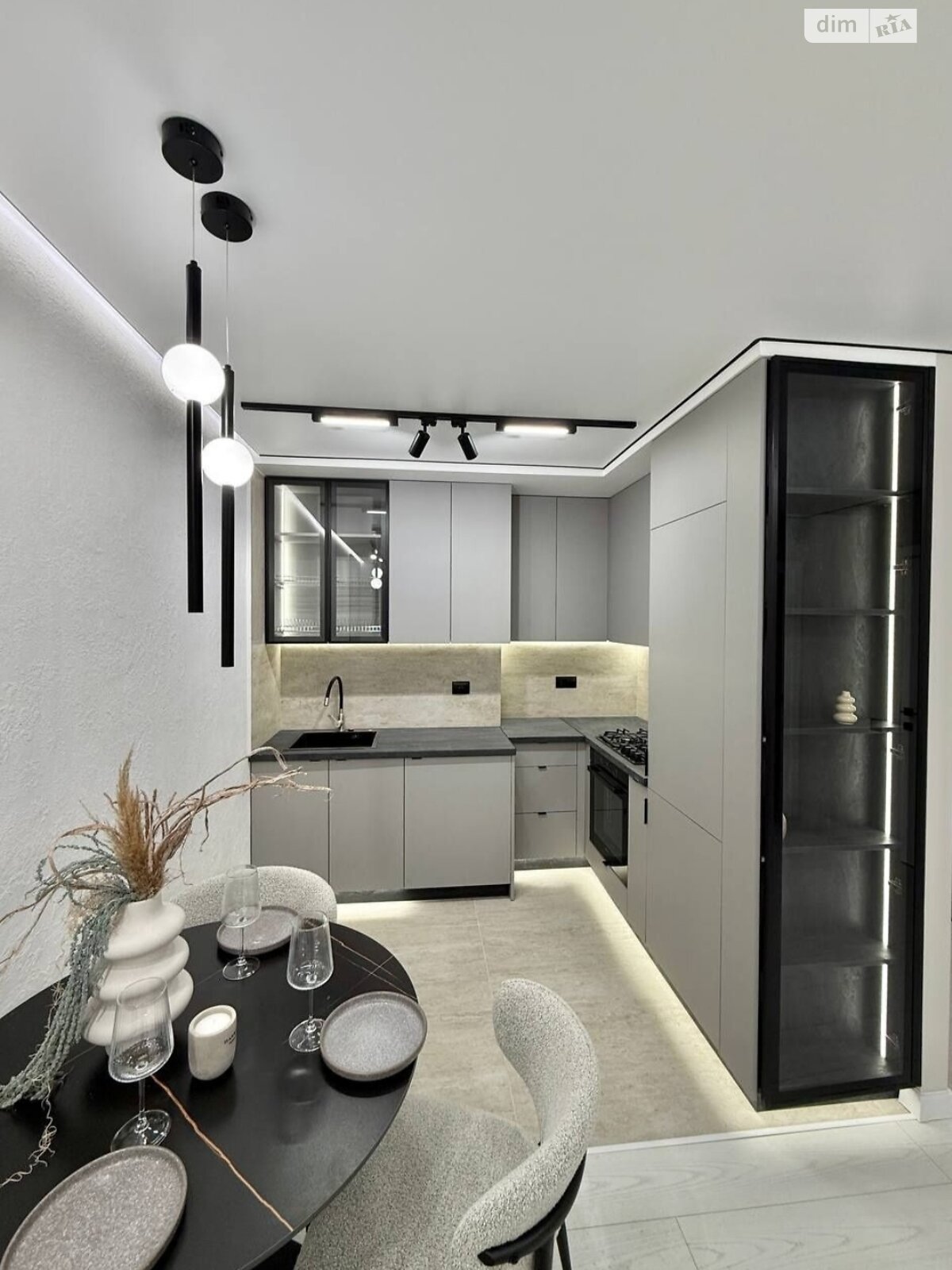 Продаж двокімнатної квартири в Тернополі, на вул. Смакули 8, район Північний фото 1 Продаж двокімнатної квартири в Тернополі, на вул. Смакули 8, район Північний фото 1