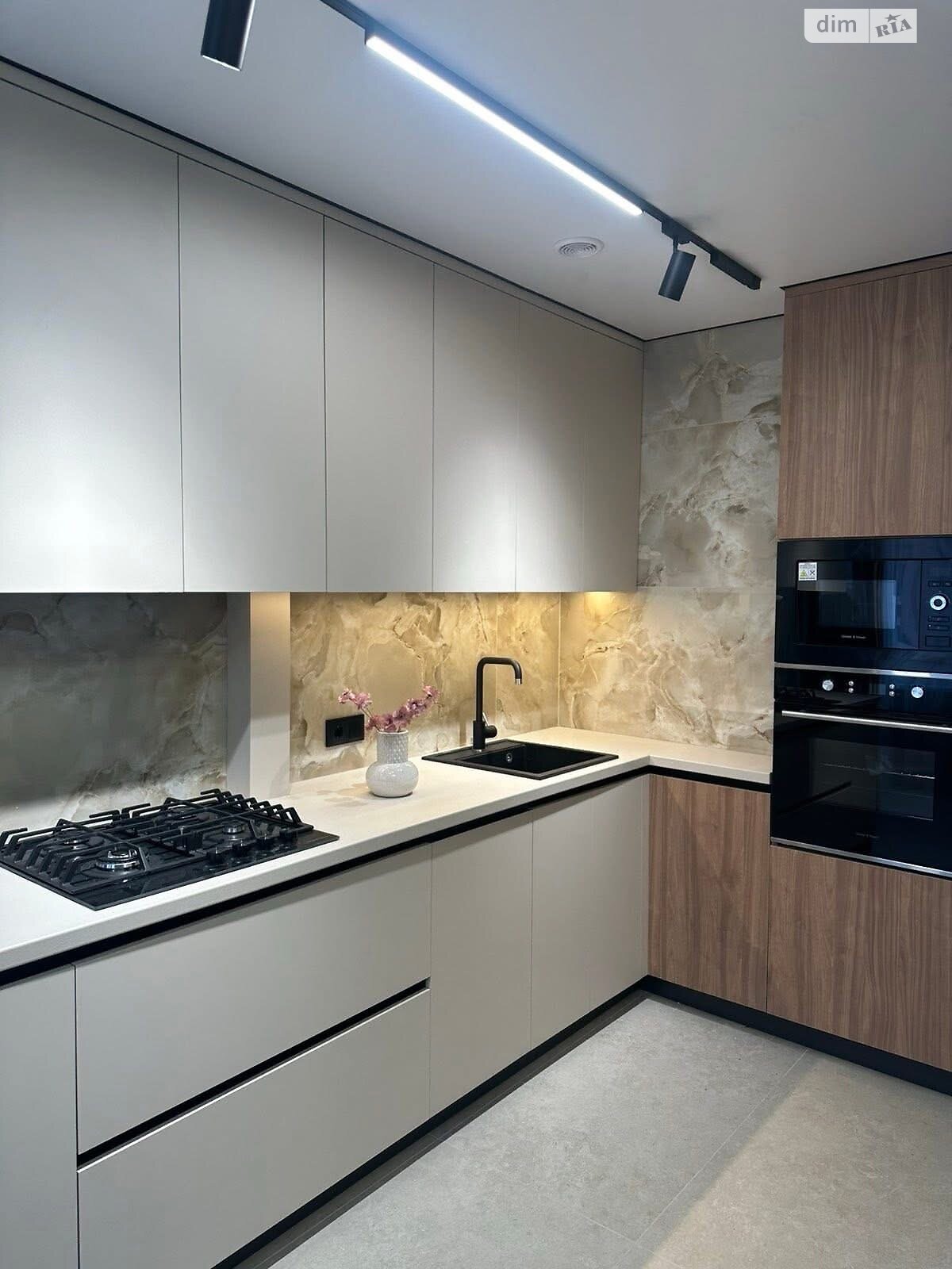 Продажа трехкомнатной квартиры в Тернополе, на ул. Смакулы 7, район Северный фото 1