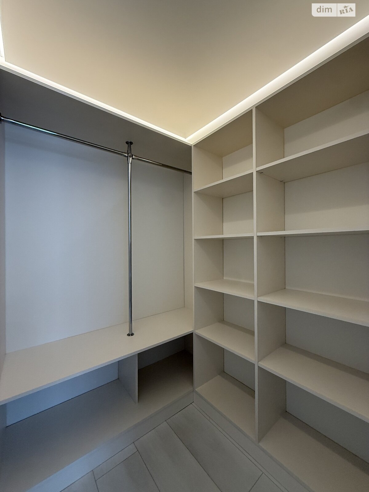 Продаж двокімнатної квартири в Тернополі, на вул. Смакули, район Північний фото 1 Продаж двокімнатної квартири в Тернополі, на вул. Смакули, район Північний фото 1