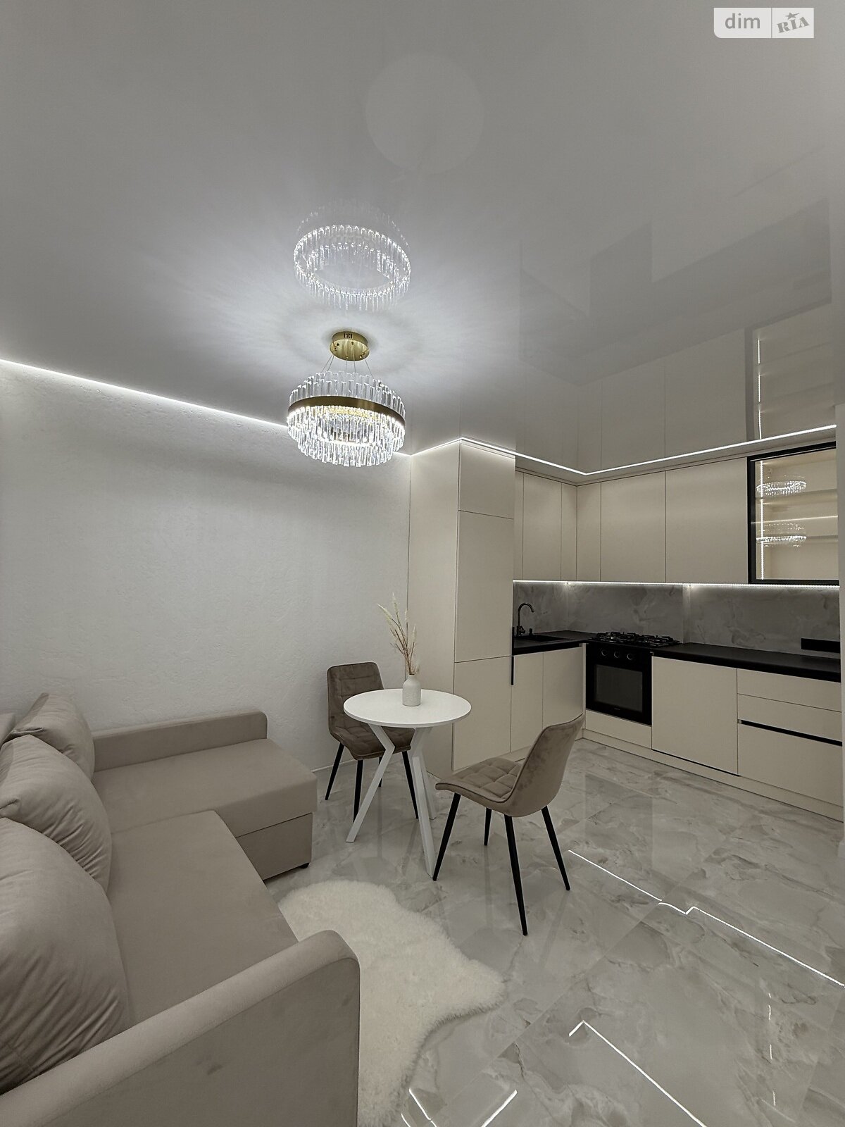 Продаж двокімнатної квартири в Тернополі, на вул. Смакули, район Північний фото 1 Продаж двокімнатної квартири в Тернополі, на вул. Смакули, район Північний фото 1