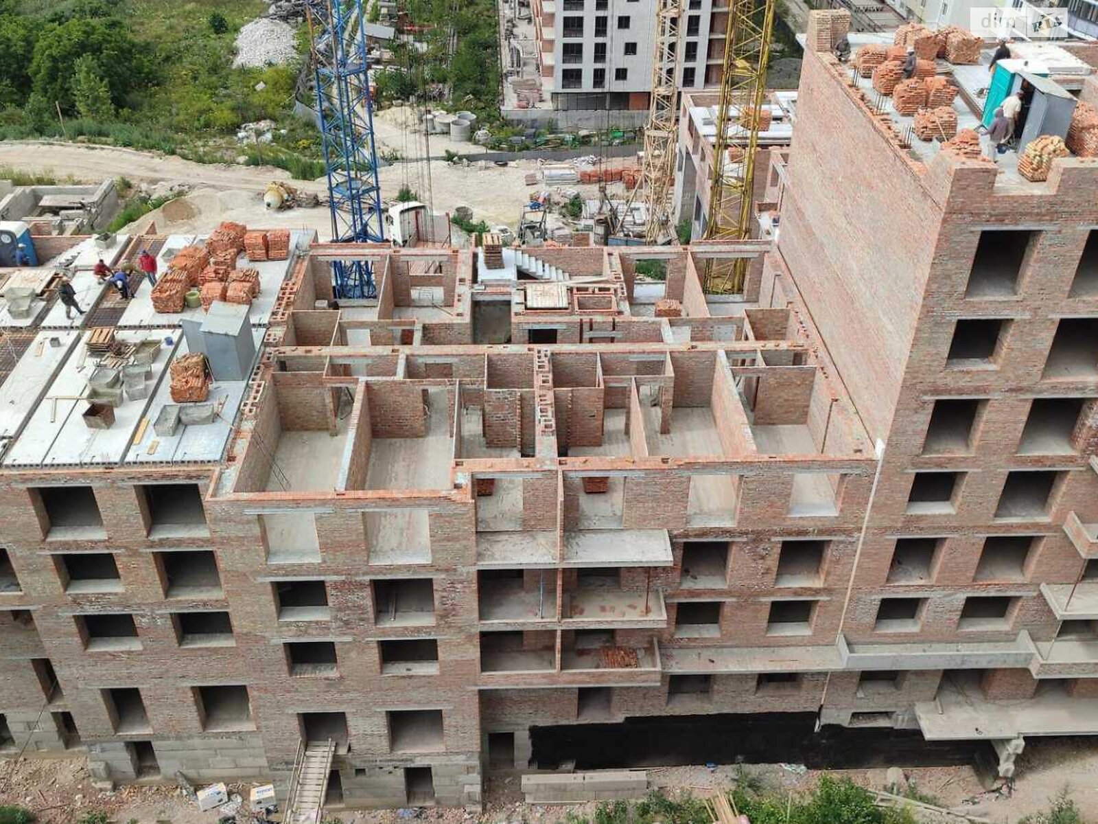 Продаж чотирикімнатної квартири в Тернополі, на вул. Генерала Мирона Тарнавського, район Північний фото 1 Продаж чотирикімнатної квартири в Тернополі, на вул. Генерала Мирона Тарнавського, район Північний фото 1