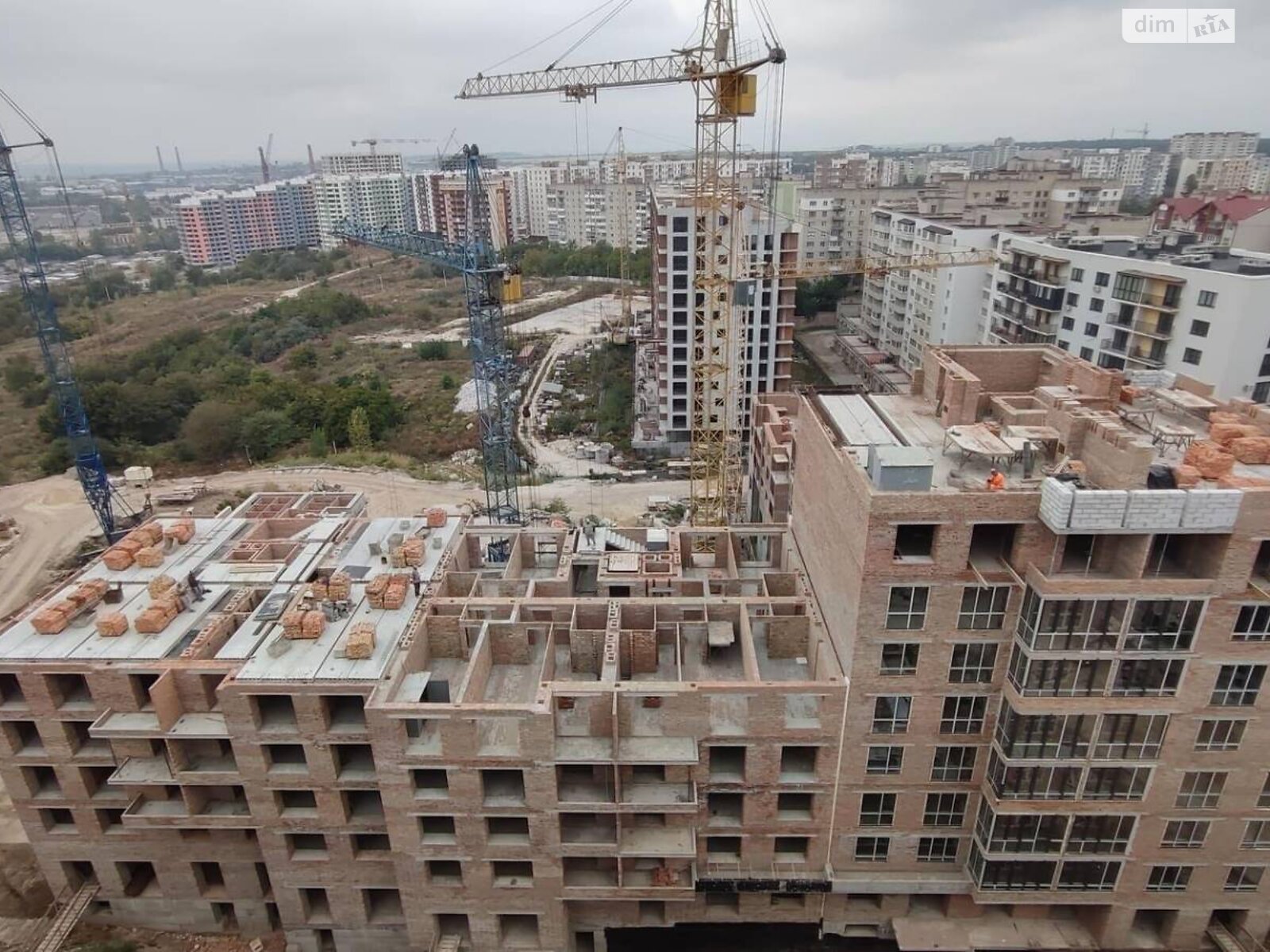 Продаж чотирикімнатної квартири в Тернополі, на вул. Генерала Мирона Тарнавського, район Північний фото 1 Продаж чотирикімнатної квартири в Тернополі, на вул. Генерала Мирона Тарнавського, район Північний фото 1