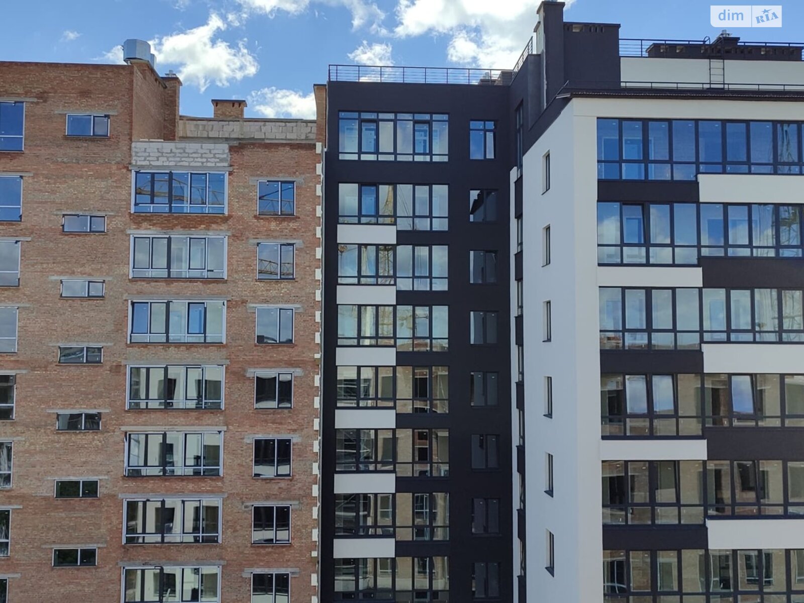 Продажа трехкомнатной квартиры в Тернополе, на ул. Генерала Мирона Тарнавского, район Северный фото 1 Продажа трехкомнатной квартиры в Тернополе, на ул. Генерала Мирона Тарнавского, район Северный фото 1