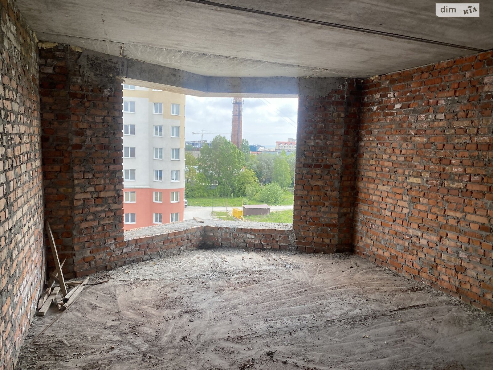 Продажа трехкомнатной квартиры в Тернополе, на ул. Владимира Великого 17, район Северный фото 1