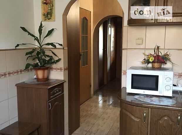 Продажа трехкомнатной квартиры в Тернополе, район Схидный фото 1 Продажа трехкомнатной квартиры в Тернополе, район Схидный фото 1