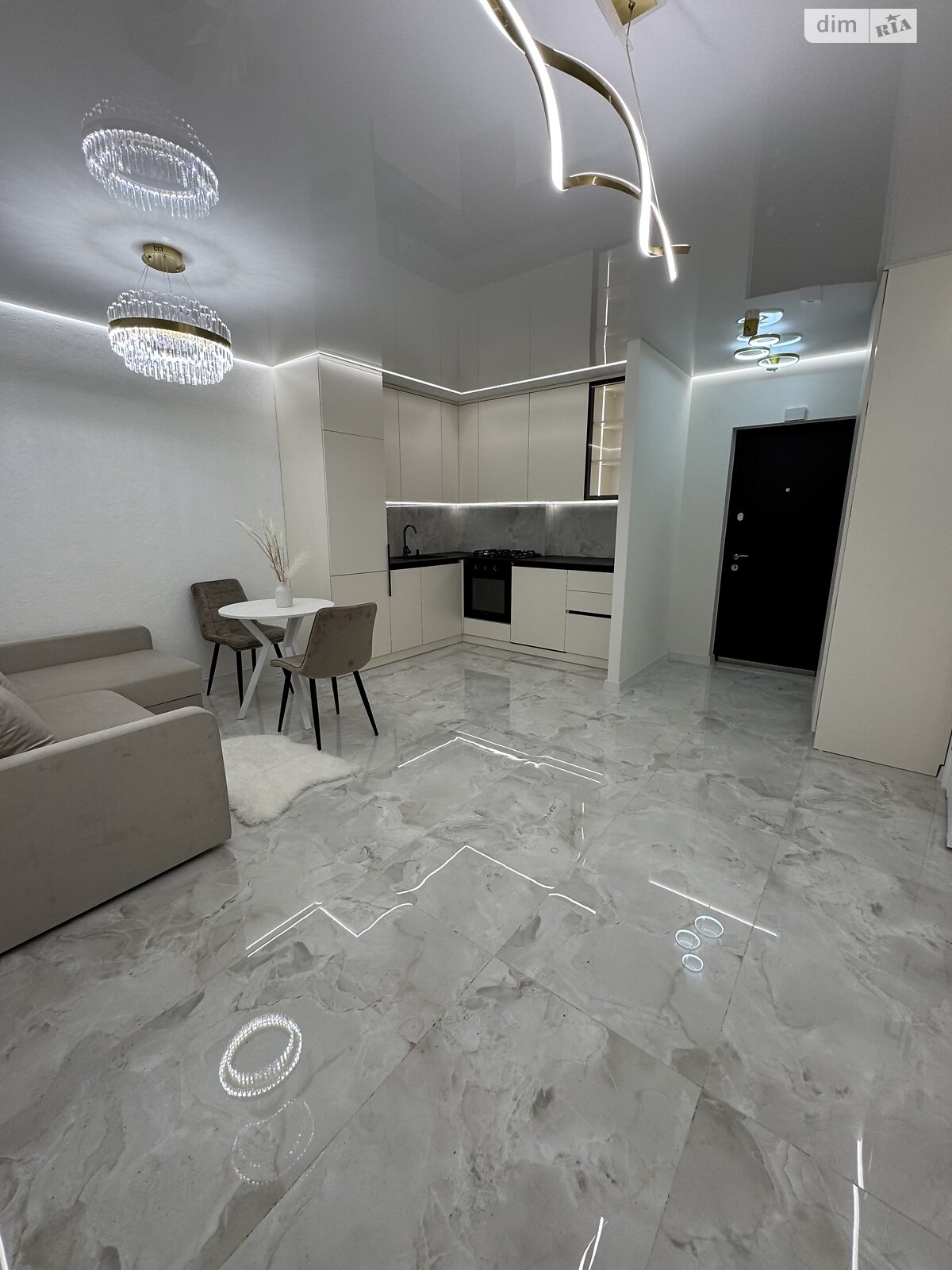 Продажа двухкомнатной квартиры в Тернополе, на ул. Смакулы 8, фото 1