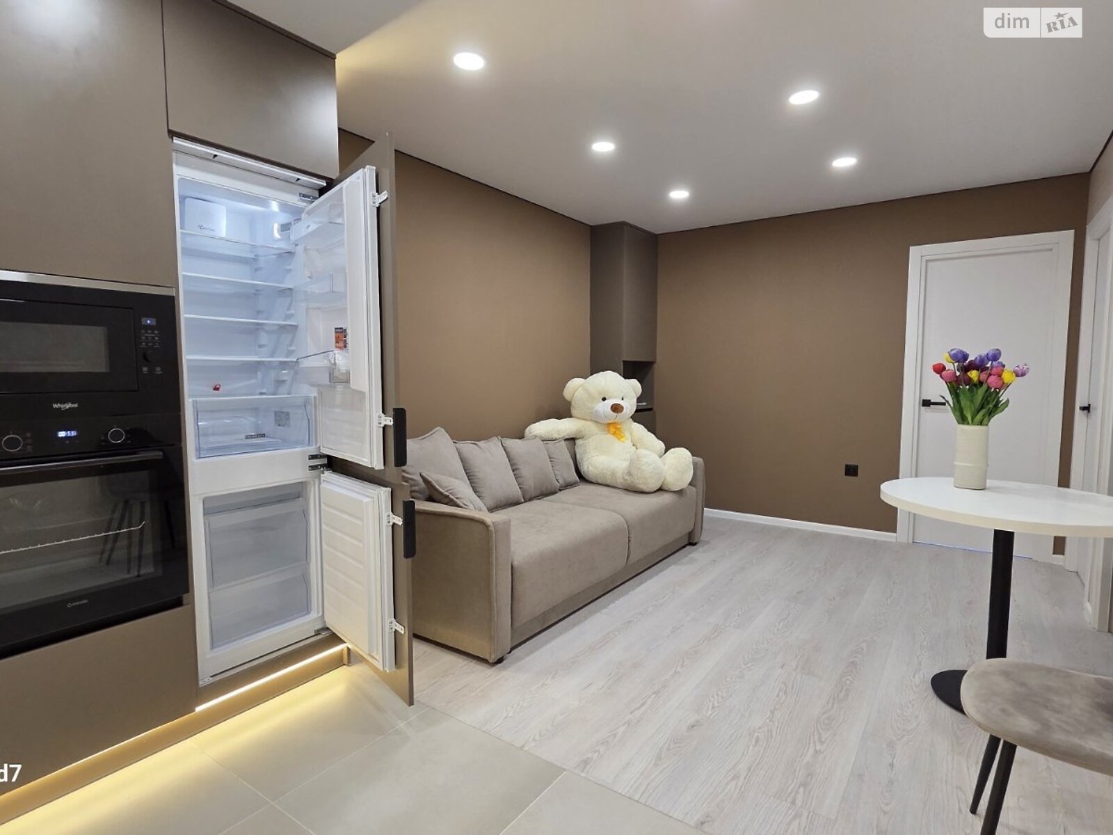 Продажа трехкомнатной квартиры в Тернополе, на ул. Смакулы 8, фото 1 Продажа трехкомнатной квартиры в Тернополе, на ул. Смакулы 8, фото 1