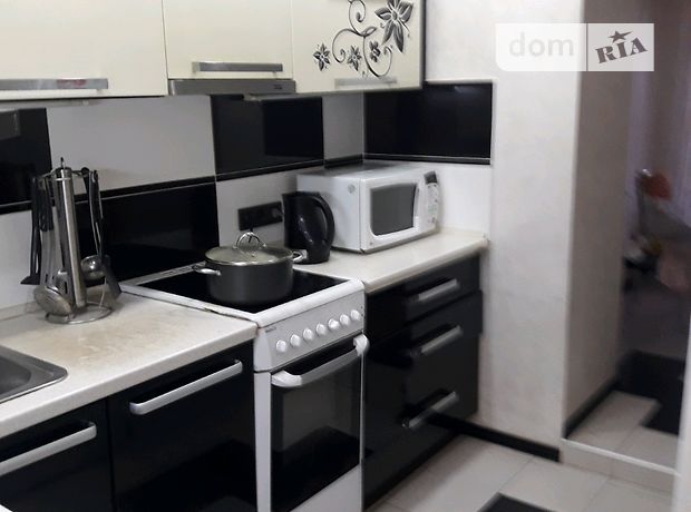 Продажа трехкомнатной квартиры в Тернополе, на ул. Киевская район Солнечный фото 1 Продажа трехкомнатной квартиры в Тернополе, на ул. Киевская район Солнечный фото 1