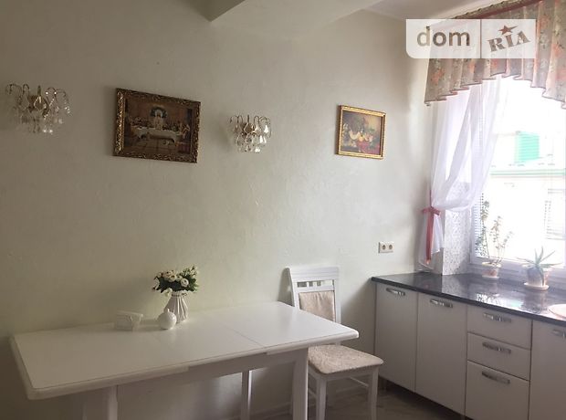 Продажа трехкомнатной квартиры в Тернополе, на ул. Королева район Солнечный фото 1 Продажа трехкомнатной квартиры в Тернополе, на ул. Королева район Солнечный фото 1