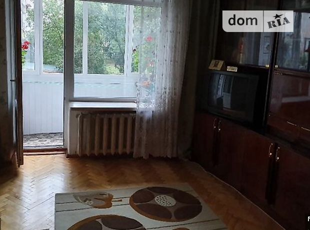 Продажа трехкомнатной квартиры в Тернополе, на просп. Злуки район Солнечный фото 2 Продажа трехкомнатной квартиры в Тернополе, на просп. Злуки район Солнечный фото 2