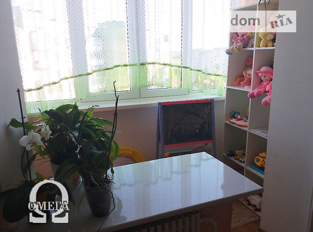 Продажа трехкомнатной квартиры в Тернополе, на Петлюри район Солнечный фото 1 Продажа трехкомнатной квартиры в Тернополе, на Петлюри район Солнечный фото 1