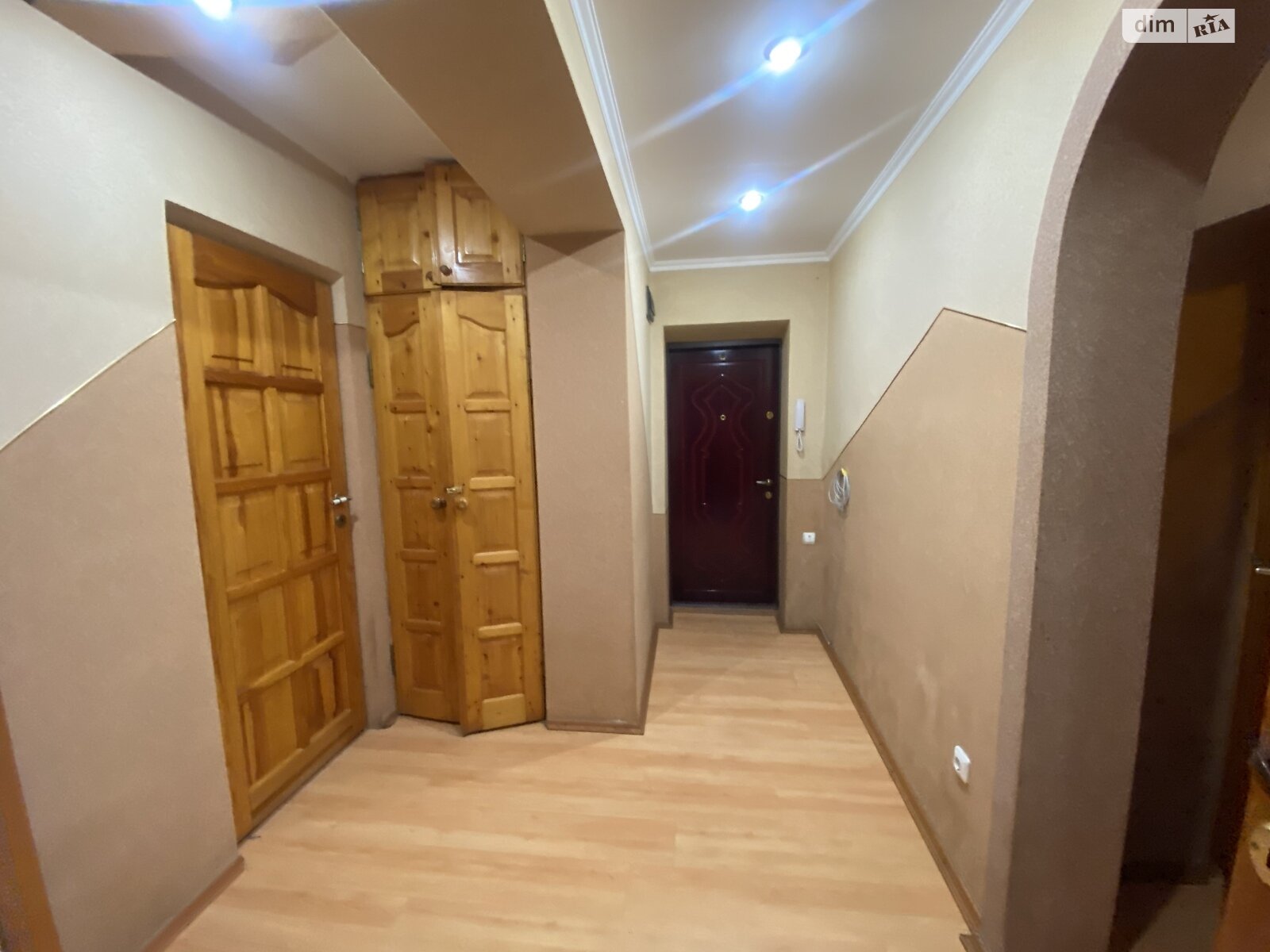 Продаж трикімнатної квартири в Тернополі, на вул. Лисенка, район Старий парк фото 1 Продаж трикімнатної квартири в Тернополі, на вул. Лисенка, район Старий парк фото 1