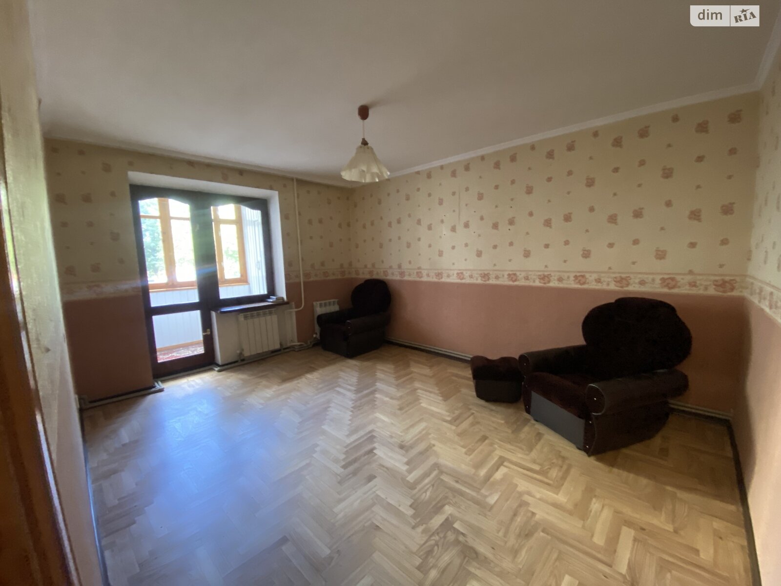 Продаж трикімнатної квартири в Тернополі, на вул. Лисенка, район Старий парк фото 1 Продаж трикімнатної квартири в Тернополі, на вул. Лисенка, район Старий парк фото 1