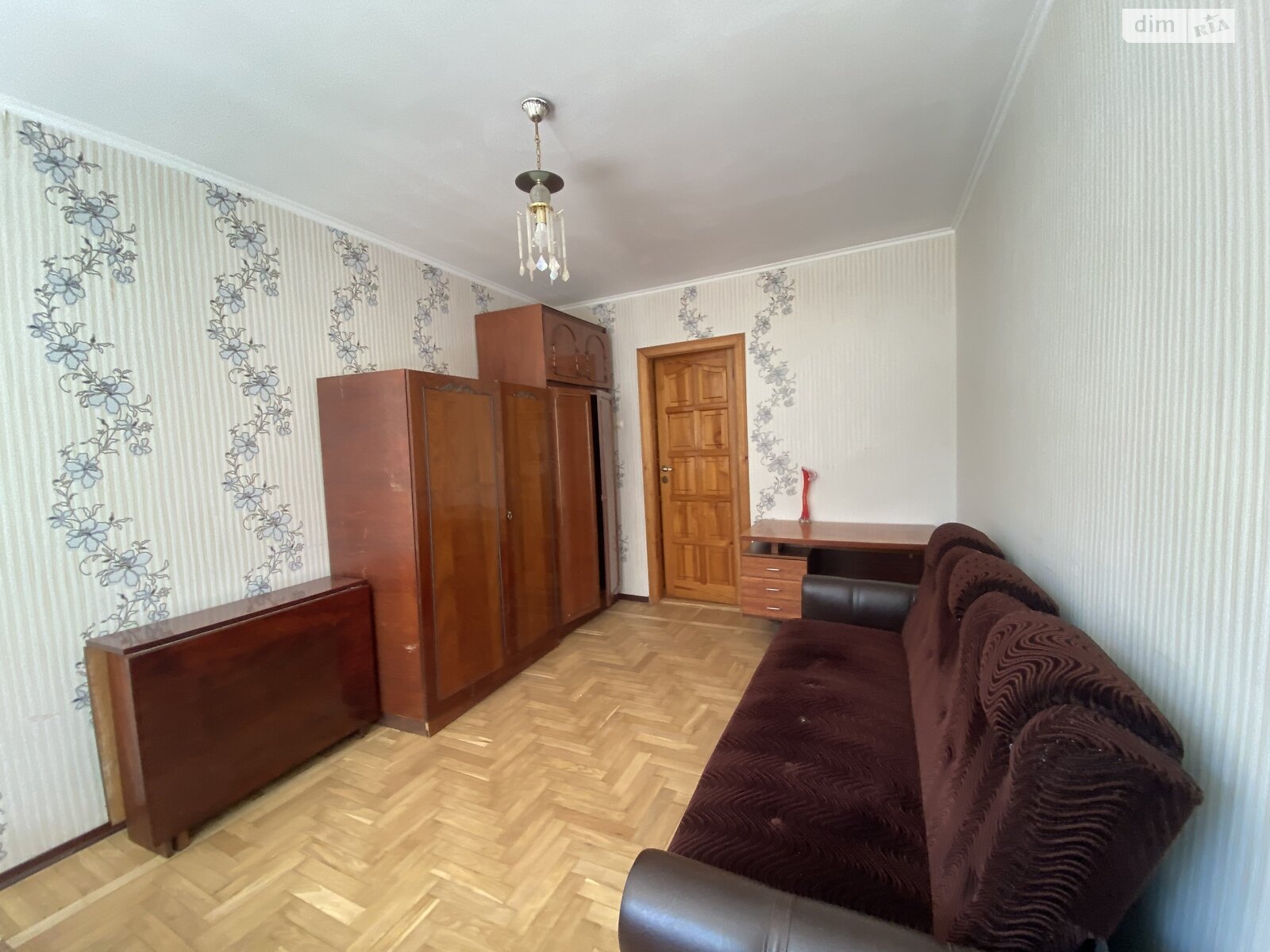 Продаж трикімнатної квартири в Тернополі, на вул. Лисенка, район Старий парк фото 1 Продаж трикімнатної квартири в Тернополі, на вул. Лисенка, район Старий парк фото 1