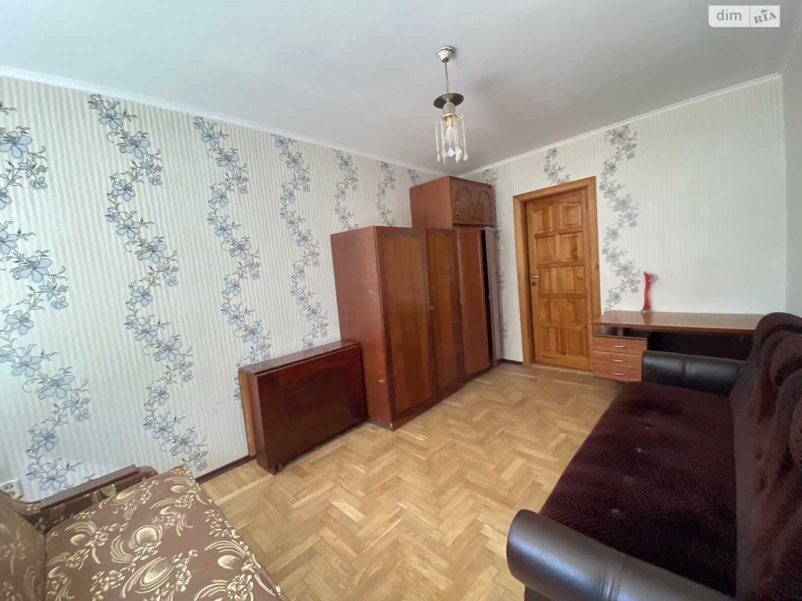 Продаж трикімнатної квартири в Тернополі, на вул. Лисенка, район Старий парк фото 1 Продаж трикімнатної квартири в Тернополі, на вул. Лисенка, район Старий парк фото 1