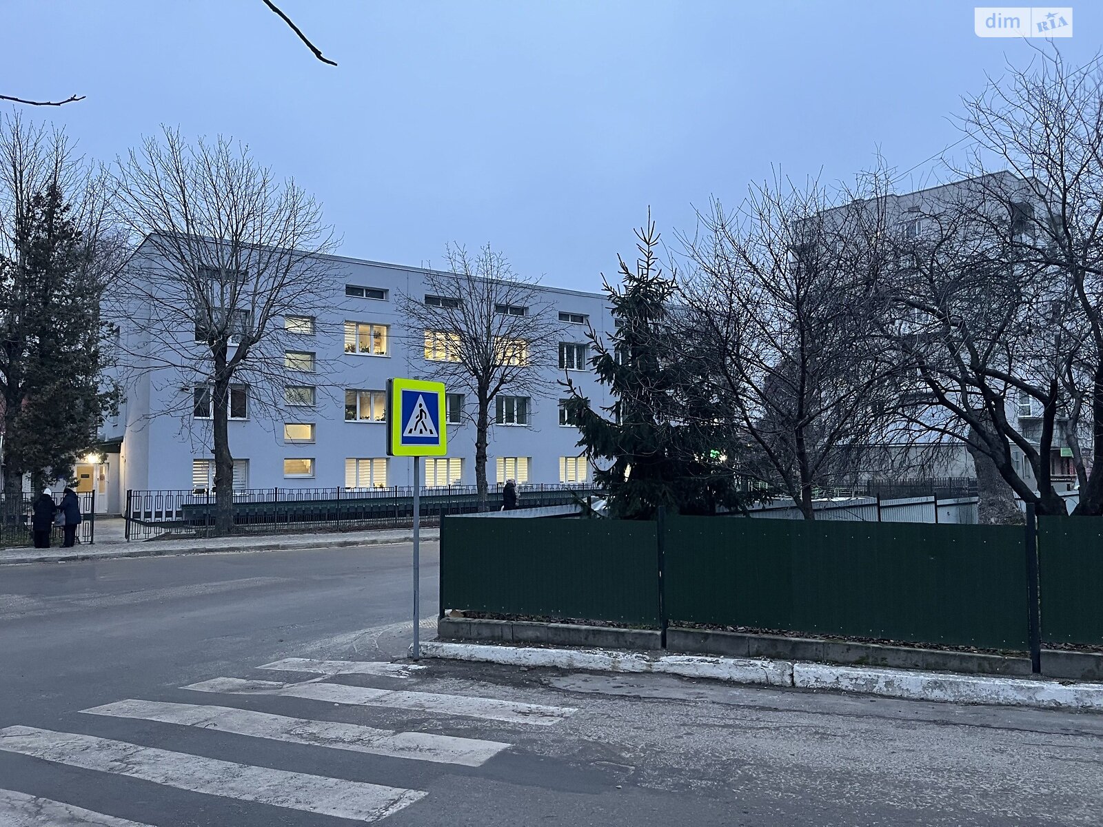 Продаж трикімнатної квартири в Тернополі, на вул. Лисенка, район Старий парк фото 1