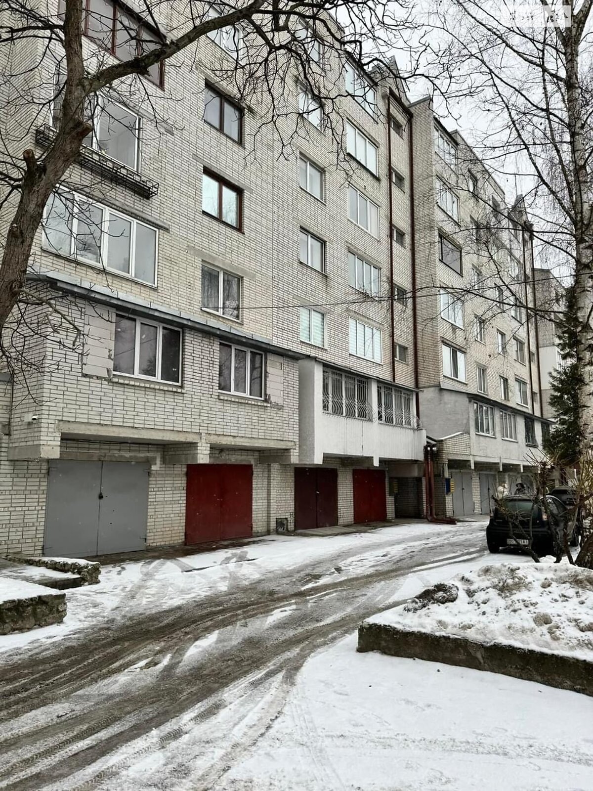 Продажа трехкомнатной квартиры в Тернополе, на ул. Коцюбинского 6, кв. 51, район Старый парк фото 1