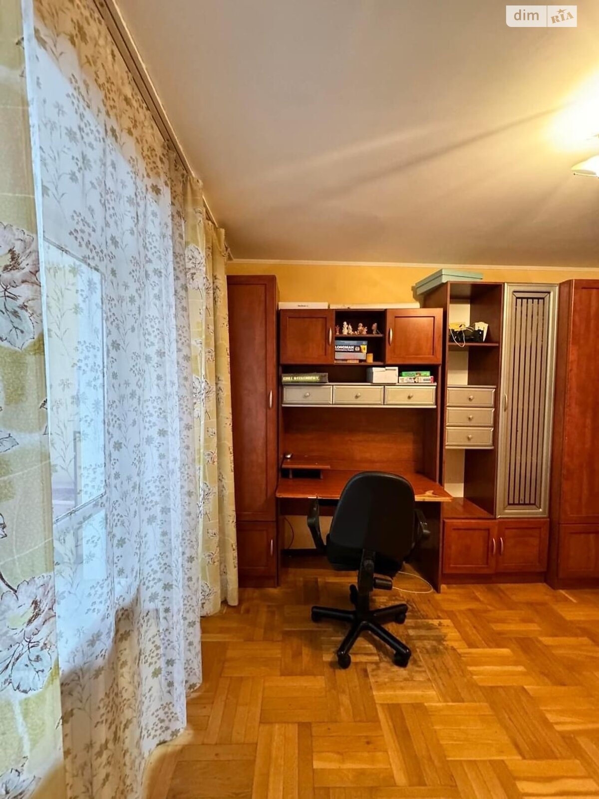 Продажа трехкомнатной квартиры в Тернополе, на ул. Коцюбинского 6, кв. 51, район Старый парк фото 1