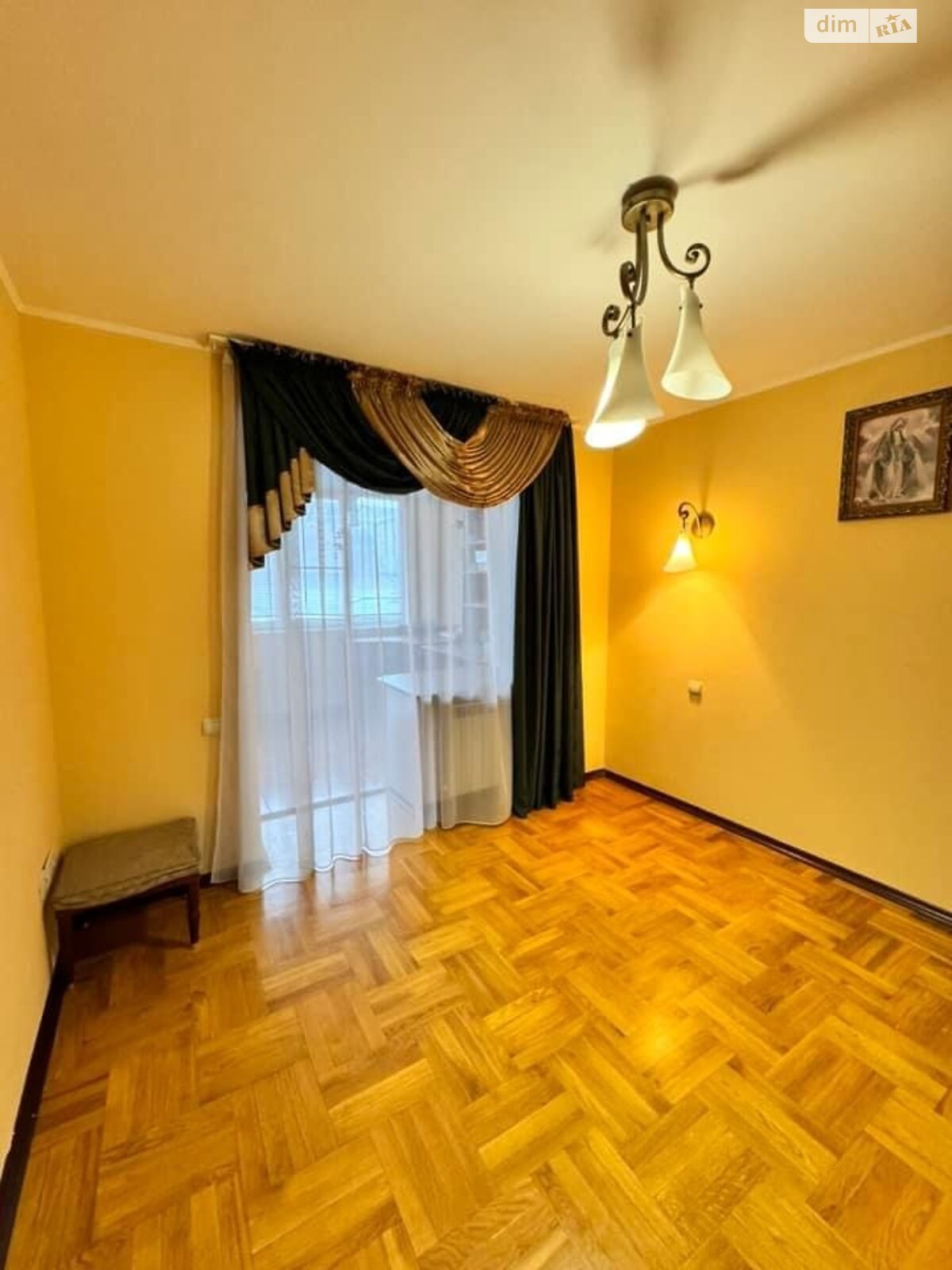 Продажа трехкомнатной квартиры в Тернополе, на ул. Коцюбинского 6, кв. 51, район Старый парк фото 1