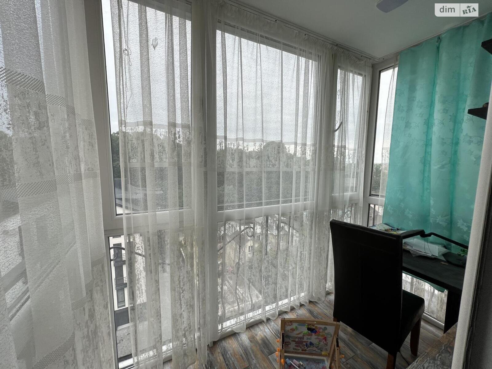 Продажа трехкомнатной квартиры в Тернополе, на ул. Коцюбинского, район Старый парк фото 1