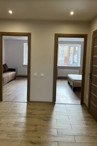 Продаж трикімнатної квартири в Тернополі, на вул. Коцюбинського, район Старий парк фото 2