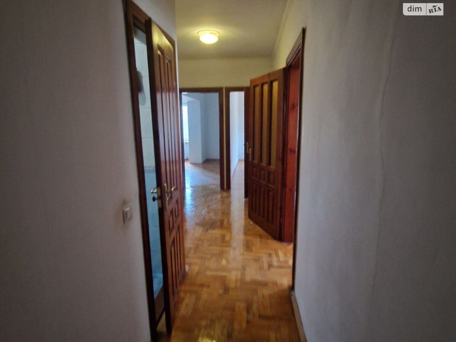 Продажа трехкомнатной квартиры в Тернополе, на ул. Квитки Цисык 60, район Старый парк фото 1 Продажа трехкомнатной квартиры в Тернополе, на ул. Квитки Цисык 60, район Старый парк фото 1