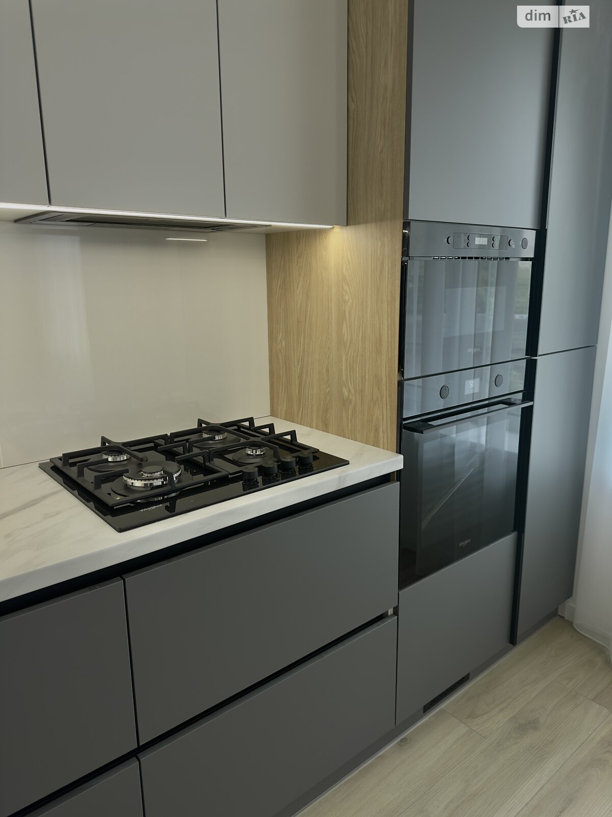 Продажа двухкомнатной квартиры в Тернополе, на ул. Квитки Цисык 54, район Старый парк фото 1 Продажа двухкомнатной квартиры в Тернополе, на ул. Квитки Цисык 54, район Старый парк фото 1