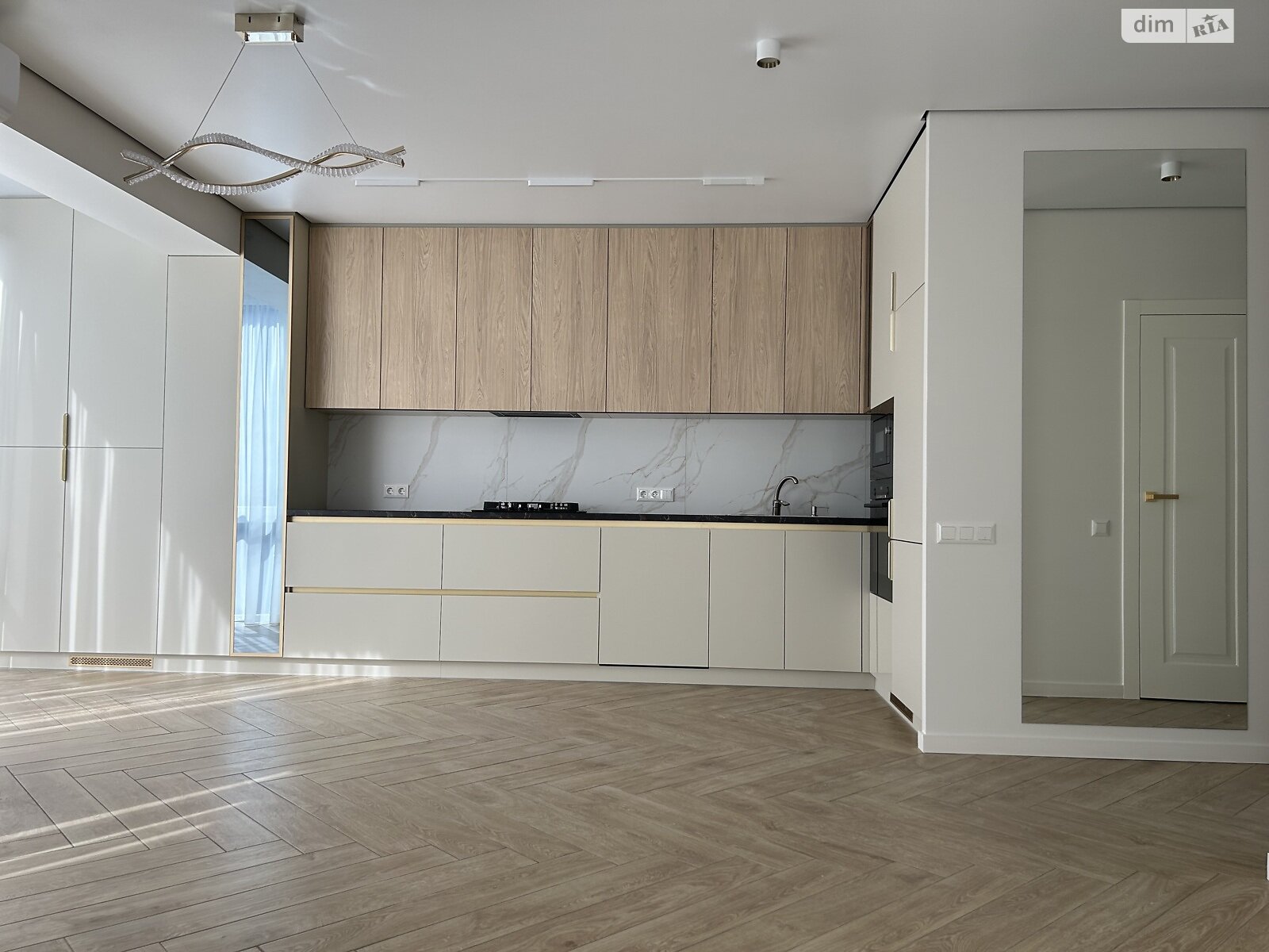 Продажа двухкомнатной квартиры в Тернополе, на ул. Квитки Цисык 54, район Старый парк фото 1 Продажа двухкомнатной квартиры в Тернополе, на ул. Квитки Цисык 54, район Старый парк фото 1