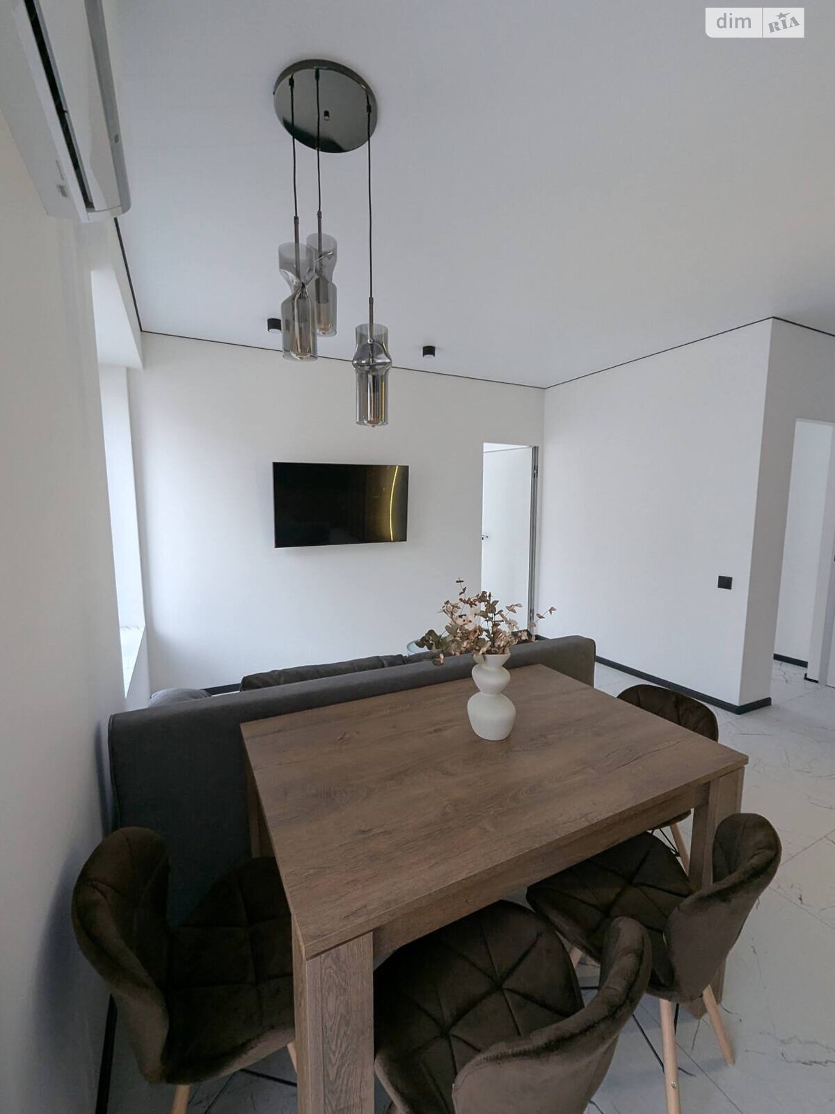 Продажа двухкомнатной квартиры в Тернополе, на ул. Квитки Цисык 54Д, кв. 10, район Старый парк фото 1 Продажа двухкомнатной квартиры в Тернополе, на ул. Квитки Цисык 54Д, кв. 10, район Старый парк фото 1