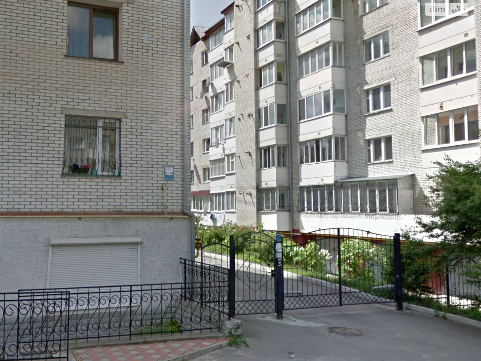 Продажа двухкомнатной квартиры в Тернополе, на ул. Квитки Цисык, район Старый парк фото 1 Продажа двухкомнатной квартиры в Тернополе, на ул. Квитки Цисык, район Старый парк фото 1