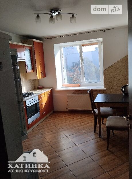 Продажа двухкомнатной квартиры в Тернополе, на ул. Лысенко, район Старый парк фото 1 Продажа двухкомнатной квартиры в Тернополе, на ул. Лысенко, район Старый парк фото 1