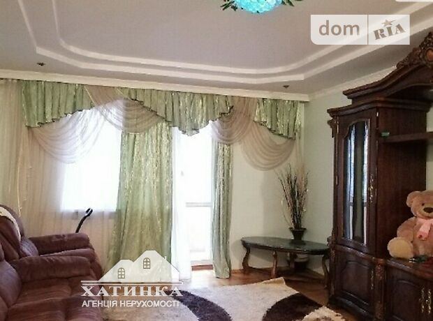Продажа трехкомнатной квартиры в Тернополе, на ул. Над Яром район Старый парк фото 1 Продажа трехкомнатной квартиры в Тернополе, на ул. Над Яром район Старый парк фото 1