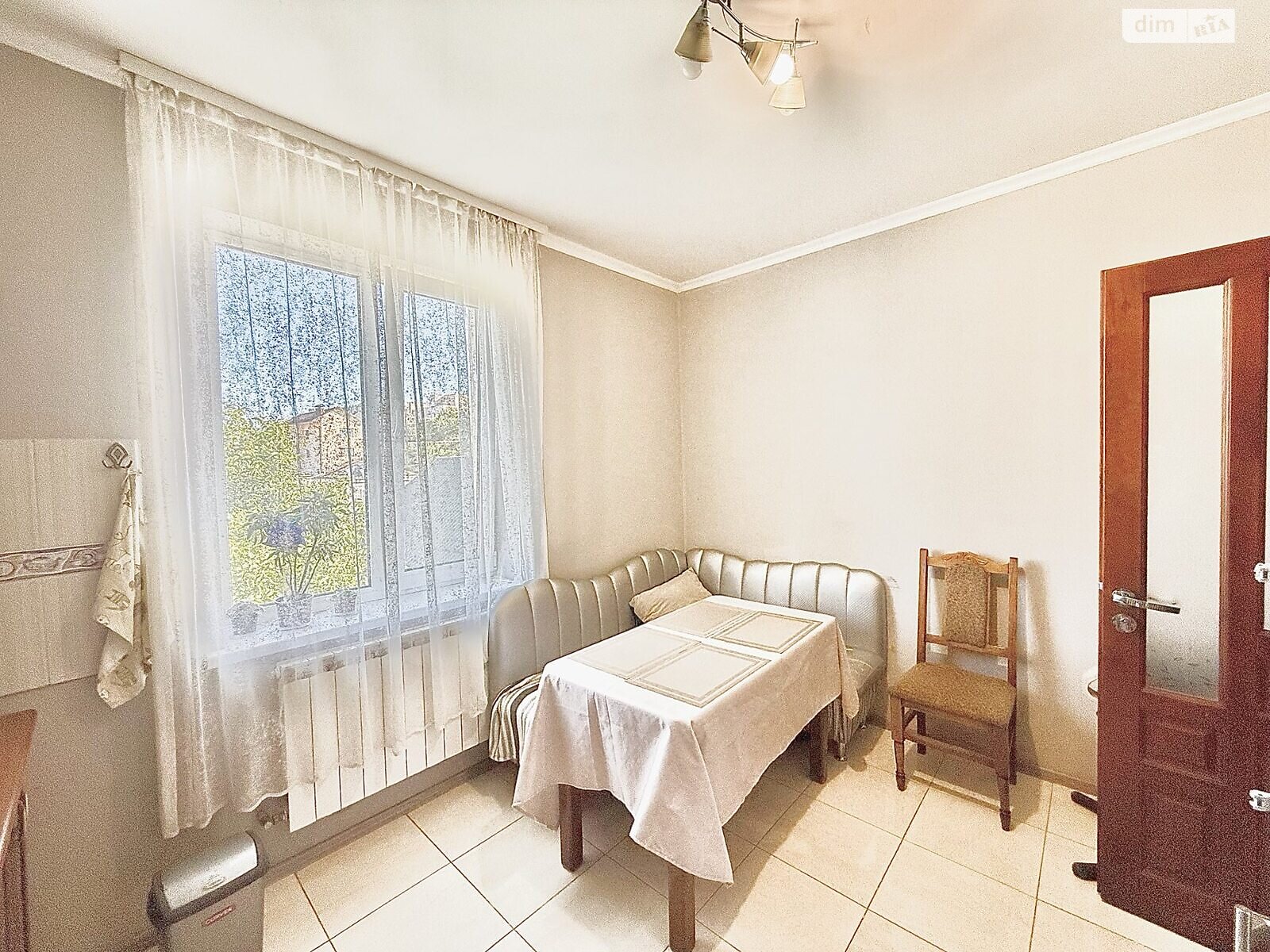 Продажа двухкомнатной квартиры в Тернополе, на ул. Подгородная, район Старый парк фото 1 Продажа двухкомнатной квартиры в Тернополе, на ул. Подгородная, район Старый парк фото 1