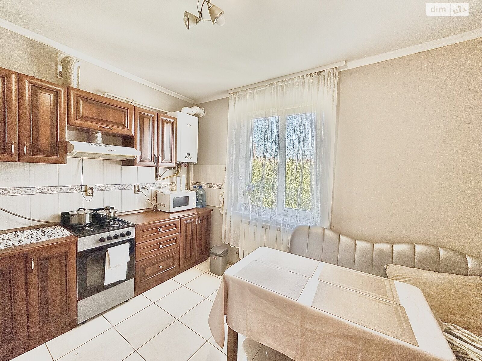 Продажа двухкомнатной квартиры в Тернополе, на ул. Подгородная, район Старый парк фото 1 Продажа двухкомнатной квартиры в Тернополе, на ул. Подгородная, район Старый парк фото 1