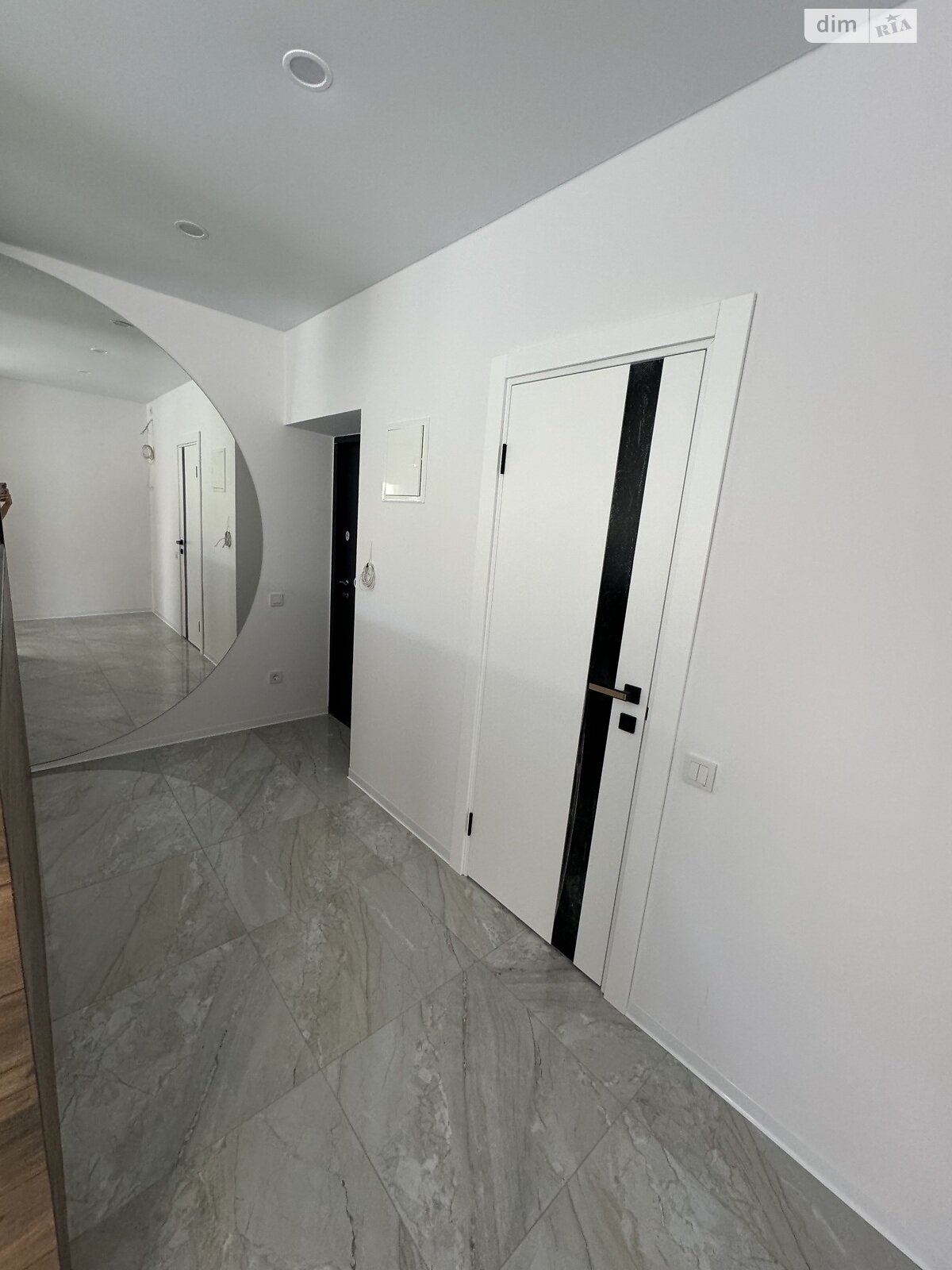 Продажа двухкомнатной квартиры в Тернополе, на ул. Веселая 35, район Старый парк фото 1 Продажа двухкомнатной квартиры в Тернополе, на ул. Веселая 35, район Старый парк фото 1