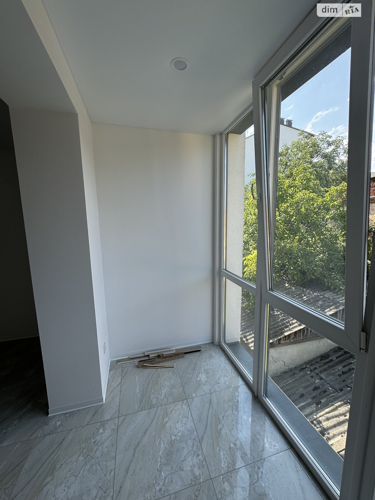 Продажа двухкомнатной квартиры в Тернополе, на ул. Веселая 35, район Старый парк фото 1 Продажа двухкомнатной квартиры в Тернополе, на ул. Веселая 35, район Старый парк фото 1