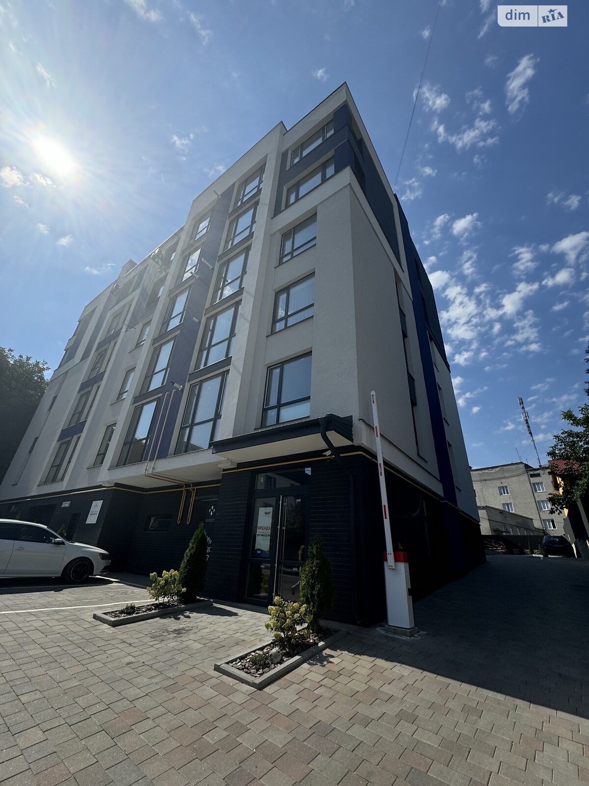 Продажа двухкомнатной квартиры в Тернополе, на ул. Веселая 35, район Старый парк фото 1 Продажа двухкомнатной квартиры в Тернополе, на ул. Веселая 35, район Старый парк фото 1