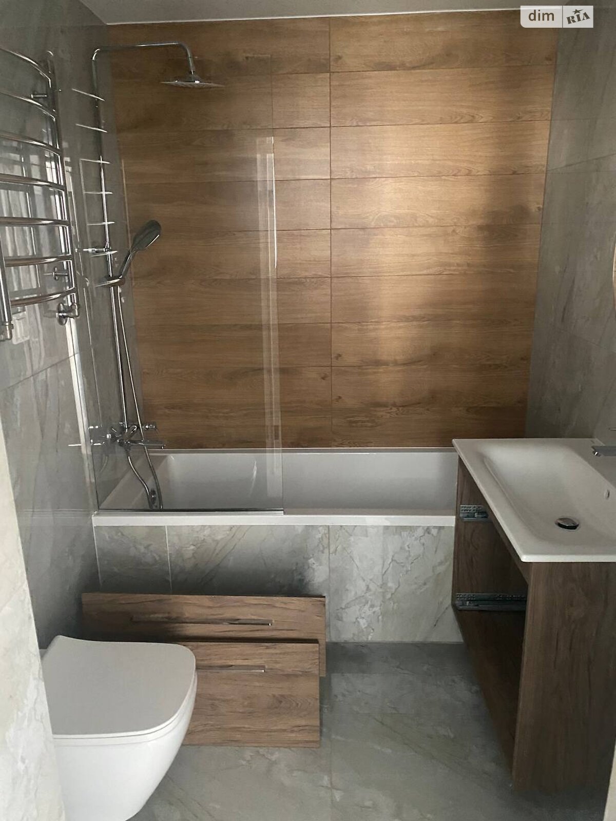 Продажа двухкомнатной квартиры в Тернополе, на ул. Веселая 35, район Старый парк фото 1 Продажа двухкомнатной квартиры в Тернополе, на ул. Веселая 35, район Старый парк фото 1