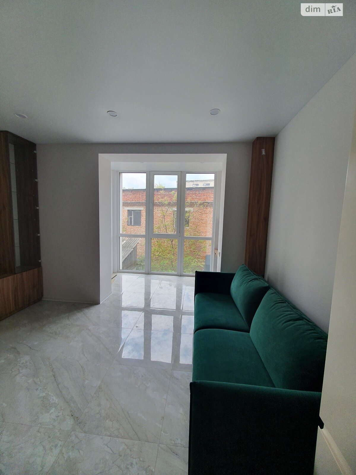 Продаж двокімнатної квартири в Тернополі, на вул. Весела 35, район Старий парк фото 1 Продаж двокімнатної квартири в Тернополі, на вул. Весела 35, район Старий парк фото 1