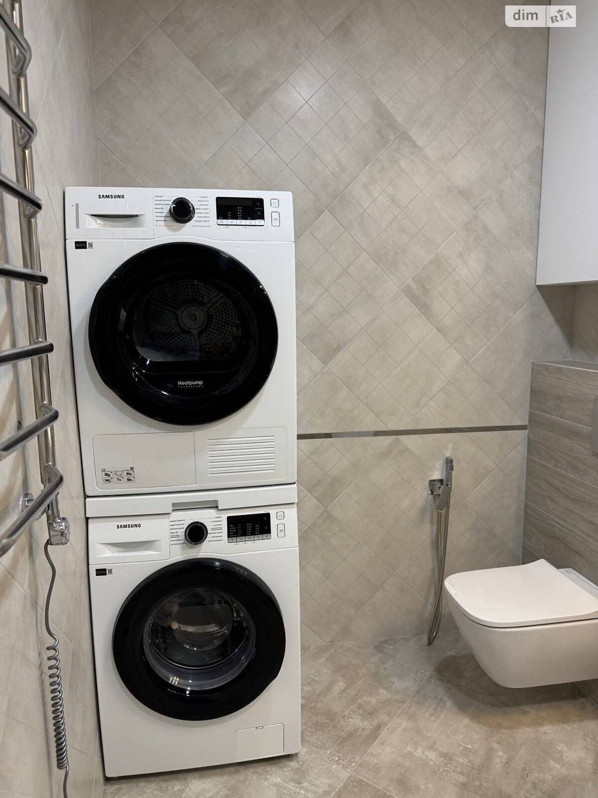 Продаж двокімнатної квартири в Тернополі, на вул. Весела 11, район Старий парк фото 1 Продаж двокімнатної квартири в Тернополі, на вул. Весела 11, район Старий парк фото 1