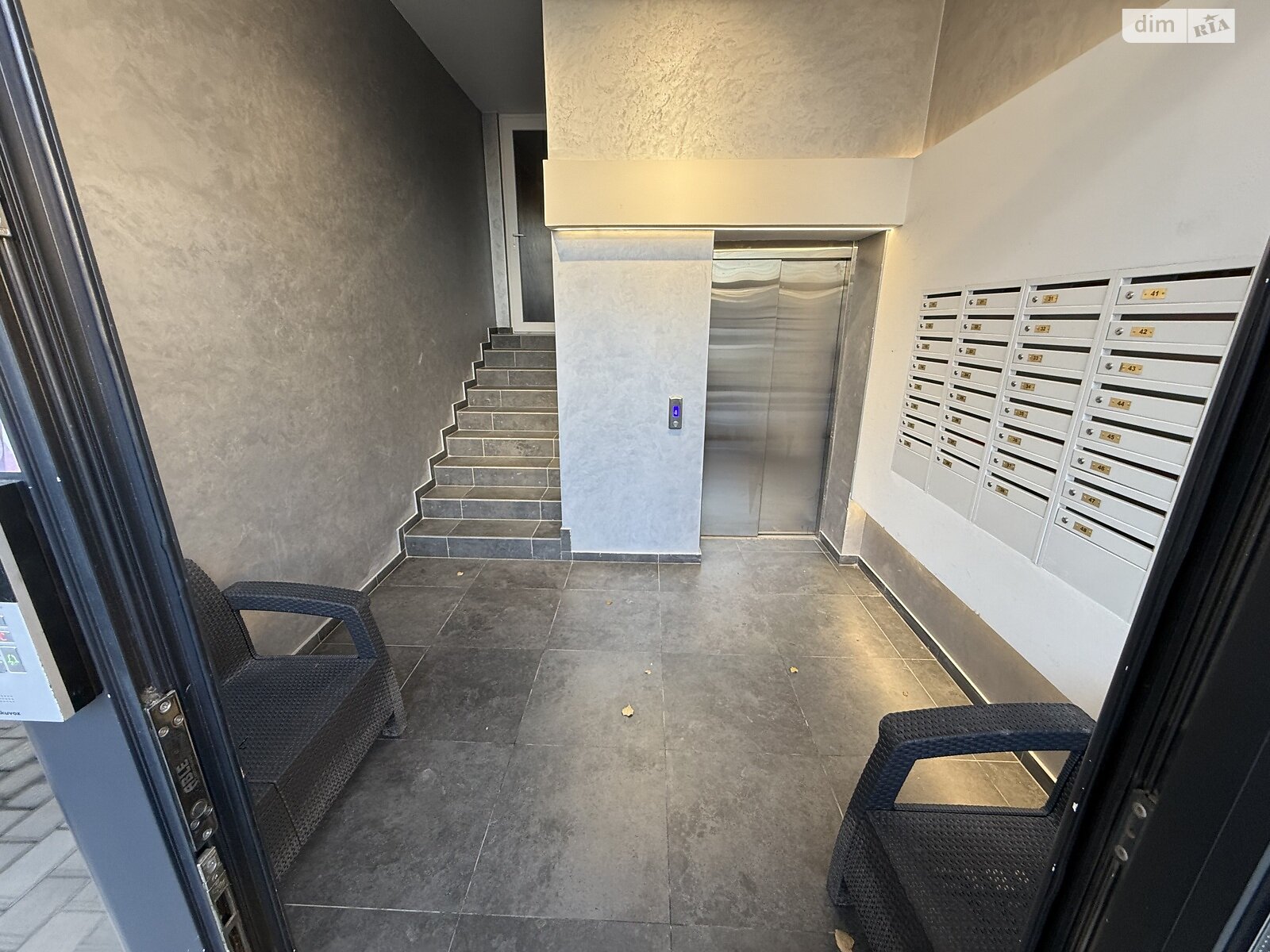 Продажа двухкомнатной квартиры в Тернополе, на ул. Веселая 35, район Старый парк фото 1