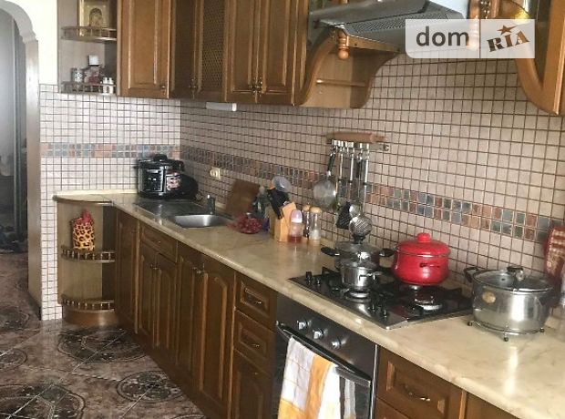 Продажа трехкомнатной квартиры в Тернополе, на ул. Зеленая район Старый парк фото 1 Продажа трехкомнатной квартиры в Тернополе, на ул. Зеленая район Старый парк фото 1