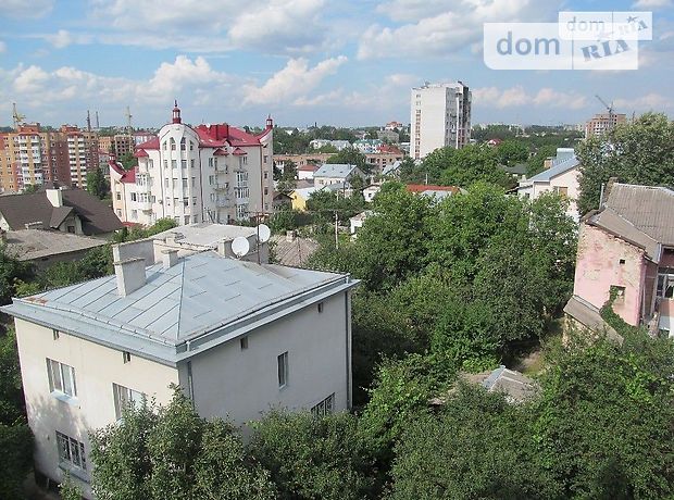 Продажа четырехкомнатной квартиры в Тернополе, район Старый парк фото 1 Продажа четырехкомнатной квартиры в Тернополе, район Старый парк фото 1
